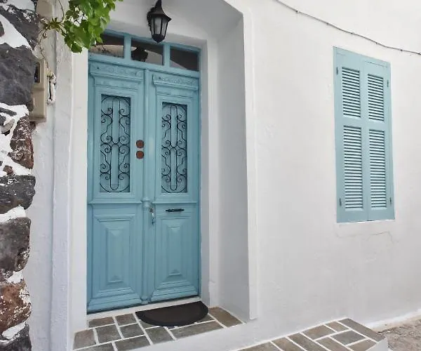 בית נופש Traditional House By The Sea *