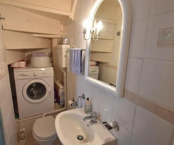 Traditional House By The Sea Vakantiehuis *